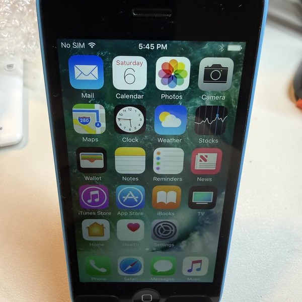 Apple iPhone 5C - Unlocked, 8 GB, Blue, A1532, GSM