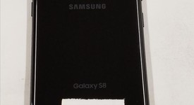 Good
													Samsung Galaxy S8 - Unlocked, Black, 64 GB, 4 GB, SM-G950U1, photo 3 of 5