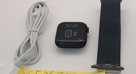 Good
													Apple Watch Series 9 45mm - Unlocked, Midnight, A2984 - Cellular, Aluminum, photo 4 of 4