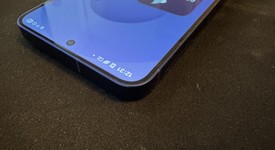 Good
													Samsung Galaxy S25 - Unlocked, Navy Blue, 256 GB, 12 GB, SM-S931U1, photo 4 of 6