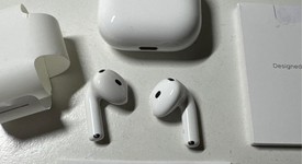 Used
													Apple AirPods 4th Gen - Standard, photo 2 of 3