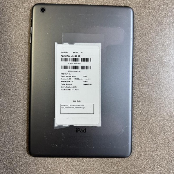 Apple iPad Mini - Wi-Fi, 16 GB, Silver