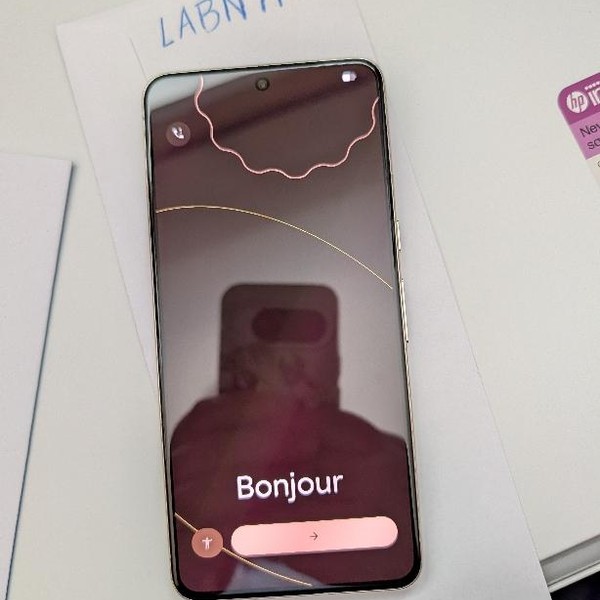 Google Pixel 8 Pro - Unlocked, 128 GB, Porcelain, 12 GB, G1MNW, mmWave 5G