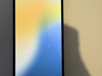 Apple iPhone 16e