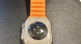 Good
													Apple Watch Ultra 49mm - Unlocked, Titanium, A2622, photo 4 of 8