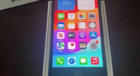 Mint
													Apple iPhone SE 3rd Gen 2022 - Unlocked, Midnight, 64 GB, A2595, photo 1 of 8