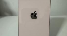 Good
													Apple iPhone 13 - Unlocked, Pink, 128 GB, A2482, photo 2 of 6