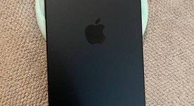 Mint
													Apple iPhone 15 - Unlocked, Black, 128 GB, A2846, photo 4 of 8