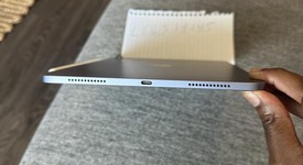 Good
													Apple iPad Air 5th Gen - Wi-Fi, Blue, 64 GB, A2588, photo 5 of 6