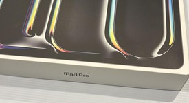 New
													Apple iPad Pro 13" (M4) 2024 - Unlocked, Black, 256 GB, 8 GB, A2926, Standard Glass, photo 2 of 9