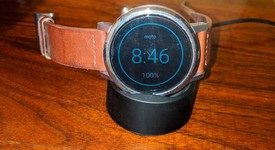 Good
													Moto 360 (2015) 46mm - Silver, 4 GB, photo 1 of 6