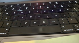 Fair
													MacBook Pro 2021 - 14" - Apple M1 Pro 10-core, Gray, 512 GB, 32 GB, photo 4 of 17