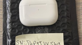 Used
													Apple AirPods Pro 2nd Gen - USB-C, photo 2 of 10