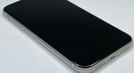 Good
													Apple iPhone 11 - AT&T, White, 64 GB, A2111, photo 4 of 6