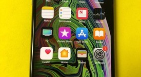 Good
													Apple iPhone Xs Max - Unlocked Non-US, Gray, 256 GB, A2101, photo 1 of 5