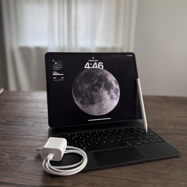 Apple iPad Pro 12.9 inch 5th Gen 2021 - Wi-Fi, 128 GB, Gray