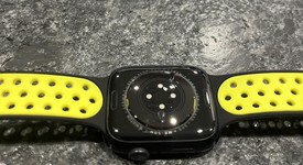 Fair
													Apple Watch Series 7 45mm - Black, A2474 - GPS, Aluminum, photo 4 of 6