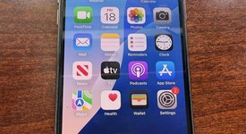 Good
													Apple iPhone 11 Pro - Unlocked, Silver, 256 GB, A2160, photo 3 of 7