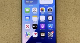 Mint
													Apple iPhone 15 Pro - Unlocked, Black, 256 GB, A2848, photo 3 of 8