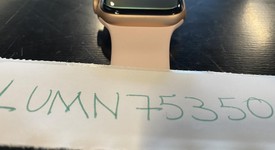 Mint
													Apple Watch SE 1st Gen 44mm - Gold, A2352 - GPS, Aluminum, photo 3 of 6