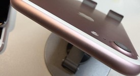 Good
													Apple iPhone 7 - Unlocked, Rose Gold, 32 GB, A1660, photo 3 of 9