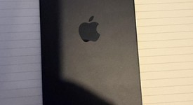 Mint
													Apple iPhone 16e - T-Mobile, Black, 128 GB, A3212, photo 6 of 6