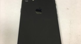 Good
													Apple iPhone 7 - AT&T, Black, 32 GB, A1778, photo 5 of 5