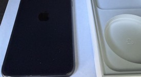 Mint
													Apple iPhone 11 - Unlocked, Black, 64 GB, A2111, photo 4 of 9