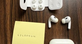 Used
													Apple AirPods Pro 2 - Lightning, photo 1 of 3
