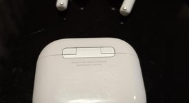 Used
													Apple AirPods 4th Gen - Active Noise Cancellation, photo 2 of 5