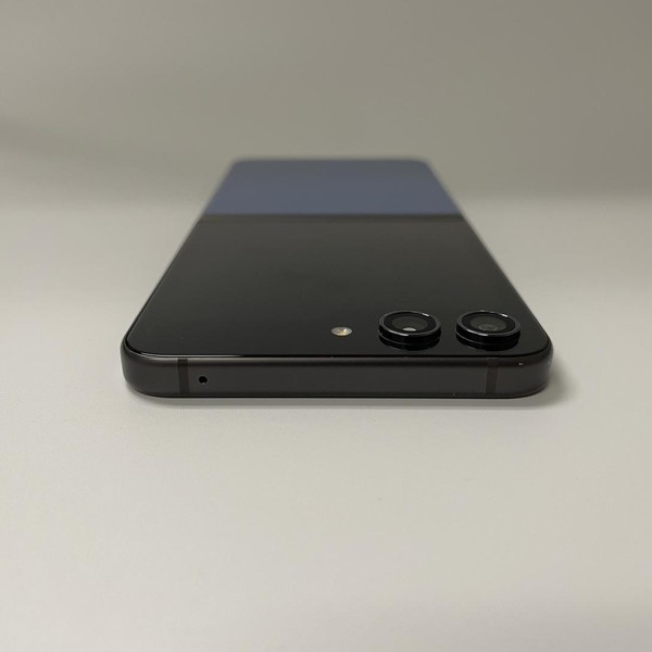 Samsung Galaxy Z Flip5 - Unlocked, 512 GB, Blue, 8 GB, SM-F731U1