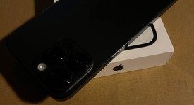 Mint
													Apple iPhone 14 Pro Max - Unlocked, Black, 1 TB, A2651, photo 4 of 10