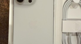 Good
													Apple iPhone 16 Pro Max - Unlocked, White, 1 TB, A3084, photo 2 of 6