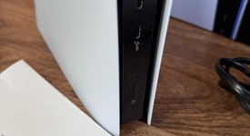 Mint
													PlayStation 5 Pro (2024) - White, 2 TB, photo 4 of 5