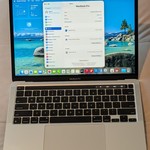 Good MacBook Pro 2022 - 13 inch - 256 GB, Silver, 8 GB, Apple M2