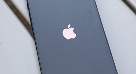 Fair
													Apple iPhone 13 - Unlocked, Midnight, 128 GB, A2482, photo 3 of 5