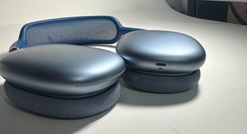 Used
													Apple AirPods Max - Sky Blue, photo 3 of 3