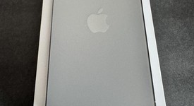 Mint
													Apple iPhone 15 Pro - Unlocked, Natural, 128 GB, A2848, photo 4 of 10