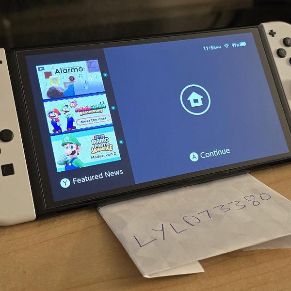 Nintendo Switch - OLED - 64 GB, White