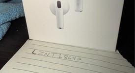 New
													Apple AirPods 4th Gen - Active Noise Cancellation, photo 2 of 4