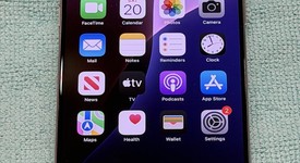 Mint
													Apple iPhone 15 Pro Max - Unlocked, Natural, 512 GB, A2849, photo 3 of 12