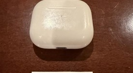 Used
													Apple AirPods 3rd Gen - MagSafe Case, photo 1 of 6