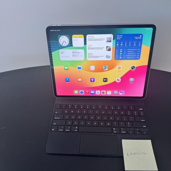 Apple iPad Pro 12.9 inch 4th Gen 2020 - Wi-Fi, 128 GB, Silver, A2229