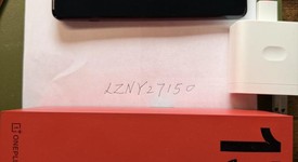 Mint
													OnePlus 13 - Unlocked, Black Eclipse, 256 GB, 12 GB, photo 1 of 16