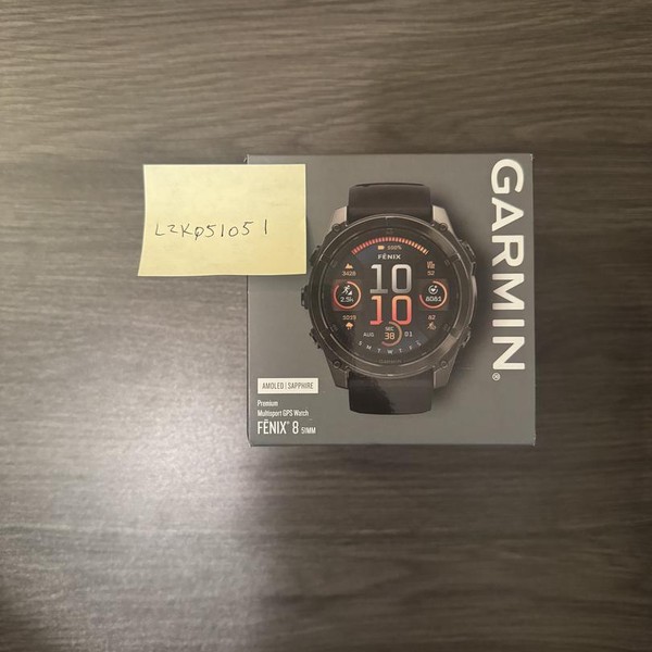 Garmin Fenix 8 - Carbon, AMOLED