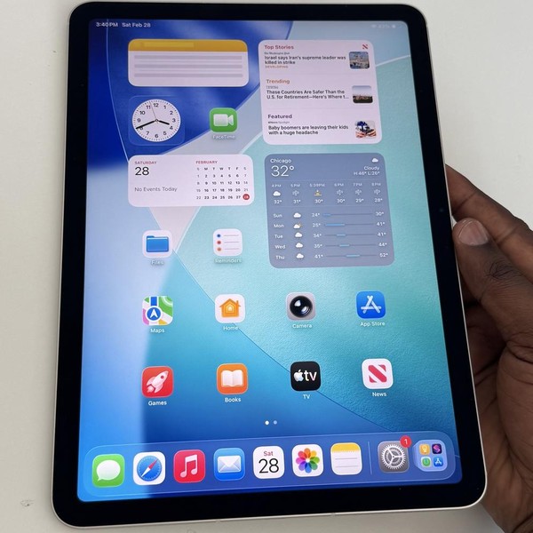 Apple iPad Air 11 inch (M2) 2024 - Unlocked, 128 GB, Starlight, A2903