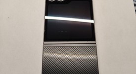 Good
													Samsung Galaxy Z Flip6 - Unlocked, Black, 512 GB, 12 GB, SM-F741U1, photo 2 of 8