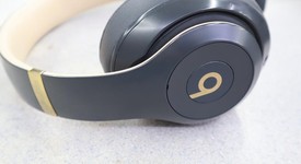 Used
													Beats Studio3 - Gray, photo 1 of 11