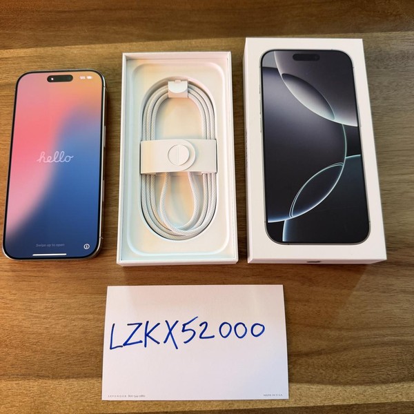 Apple iPhone 16 Pro - Unlocked, 256 GB, White, A3083