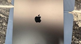 Mint
													Apple iPad Pro 13" (M4) 2024 - Unlocked, Black, 512 GB, 8 GB, A2926, Standard Glass, photo 3 of 6